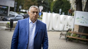 Orbán Viktor a rádióban is hallgat a tervezett lakosságcseréről a magyarok kárára