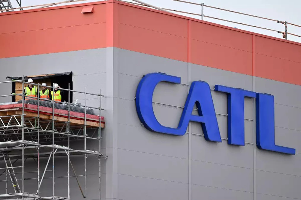 Aláírásgyűjtés indítunk a CATL bezárásáért!