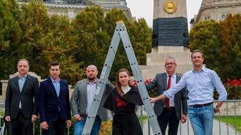 Felszólítjuk a Fidesz-kormányt: Takarítsák el a Szabadság téri szovjet emlékművet!